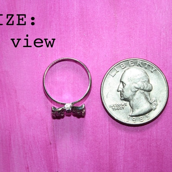 Bowtie Ring - Picture 3 of 7